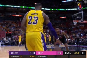  兰斯定位球战术奏效，击败保级对手